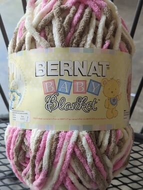 BERNAT Baby Blanket Chenille Yarn - Pink, Cream & Taupe 220 Yds Super Bulky 6